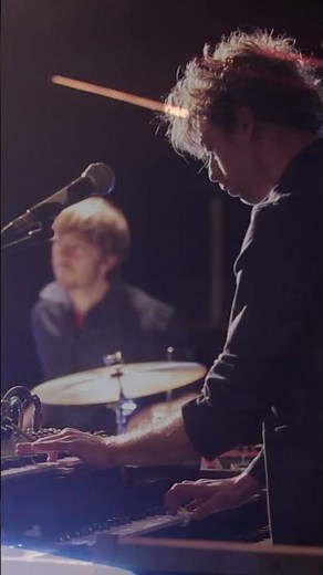 Eugène Moderne - Tanguements (Live @ Cirque Electrique - Paris) EXTRAIT