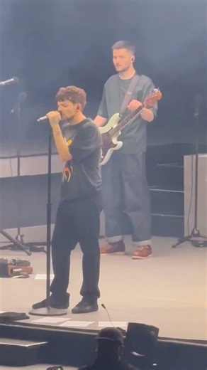 Louis Tomlinson- Dark to Light Live - Prague Concert 2026