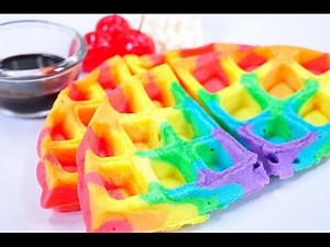 วาฟเฟิลสายรุ้ง Rainbow Waffle