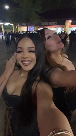 Memorable Concert Moments and Outfit Inspiration