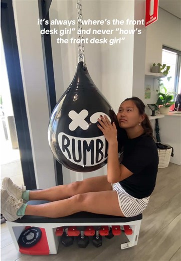 Understanding Front Desk Dynamics in Hospitality