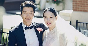 Ly hôn tài tử Lee Dong Gun vì bị đối xử vô tâm, minh tinh Jo Yoon Hee giải quyết ảnh cưới ra sao mà dân tình xuýt xoa khen ngợi?