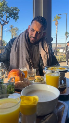 Mohssine Hamdouche on Instagram‎: "صباحكم مبروك وتحياتي للجميع الاصدقاء والمتابعين 🌹🌺❤️@#@"‎