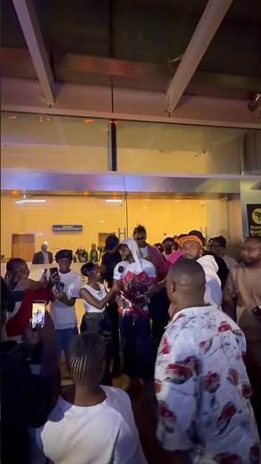 #DiamondPlatnumz Outside #Airport As He Arrival in #Lusaka #Zambia #shorts #trending #kenya #nigeria