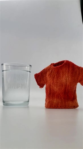 Renueva tus prendas con Colorante El Caballito Rojo Granada