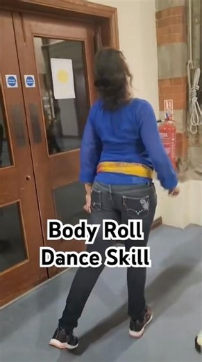Body Rolls Dance Skill #protip #bodyroll #dancetechnique #shorts #learndance #howtodobodyrolls