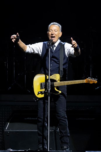 Bruce Springsteen Joins Zach Bryan for Surprise Appearance at New Jersey Concert