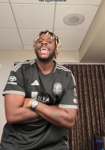 Myles Smith: Stay (Pre-Save) Release Date Announcement