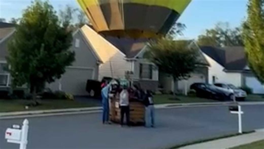 Hot-air balloon lands in middle of street in Pennsylvania neighborhood