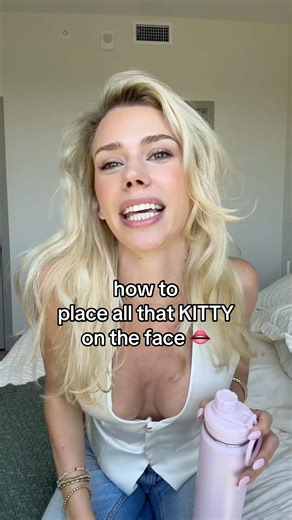 Putting your KITTY on their FACE #crushadvice #relationships #couples #datingtips