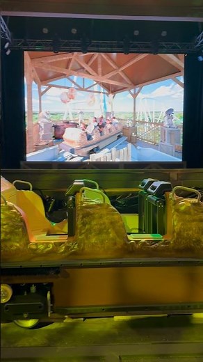 Carowinds NEW Rip Roarin' Falls Ride Vehicle Sneak Peek! 🪵🛶