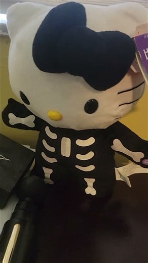 Hello Kitty dancing away for Halloween!!