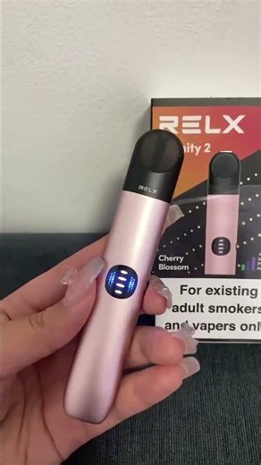 RELX悦刻六代Pro收藏家电子烟雾化喷雾器