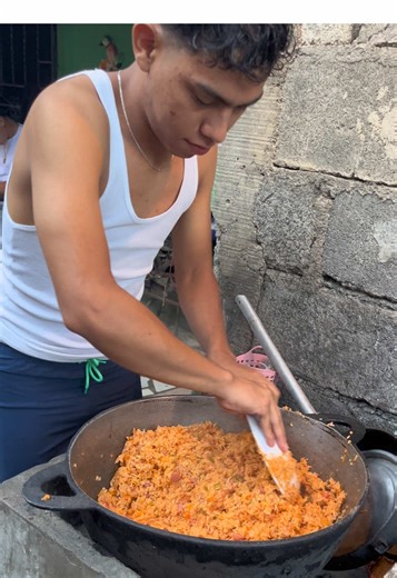 Receta de Arroz a la Valenciana en Nicaragua