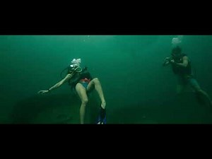 Into the Deep | 2025 | ‪@SignatureUK‬ Trailer | Scout Taylor-Compton, Jon Seda, Richard Dreyfuss
