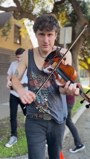 12K views · 564 reactions | Disturbing the peace by playing bluegrass in the street in Los Angeles.  Video: Jessica Babin #bluegrass #bluegrassmusic #fiddle #banjo #mandolin #livemusic #billmonroe #watertowerband | Water Tower | Facebook