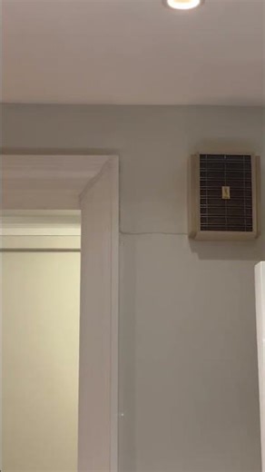 Vintage NuTone “Chord-tone” doorbell chime