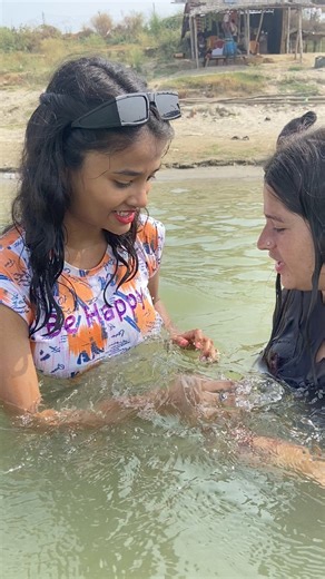 Kitne pyar log hai | Masoom Films