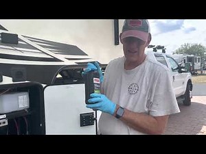 RV Hydraulic Fluid Change Maintenance!