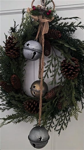 Old Fashioned Christmas Decor #christmas #home #christmastree