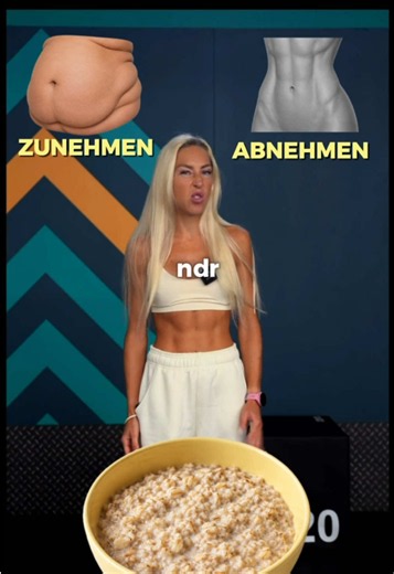 🍳 Was ist für dich ein Frühstück, das du jeden Tag essen könntest und das eine 10/10 verdient? 👀👇 Natürlich kannst du all diese Frühstücke essen und trotzdem abnehmen! 🤍 Ob du zu- oder abnimmst, hängt vor allem von deiner Kalorienbilanz über einen längeren Zeitraum ab. ⚖️ Aber die Frühstücke, die ich höher bewertet habe, können dir das Abnehmen deutlich erleichtern, weil sie 🥚 viel Protein liefern, 🥣 gut sättigen und es dir leichter machen, im Kaloriendefizit zu bleiben, ohne ständig Hunge