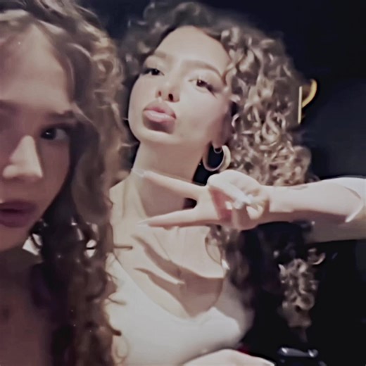 k so i forgot the wavy text effect AND my watermark but lets just ignore that🥹 #demitrakalogeras #demitrakalogerasedit #kalogerassisters #kalogerassistersedit #fyp @demitrakalogeras dt: @ella *࿐ @ᰔ steph ᰔ @tia *࿐ @svtdemi ୭ৎ @𝐣𝐮𝐥𝐢𝐚 ଳ⋆˙ @ᴅɪᴅᴀ 🦄 @𝒸 ． ps: demilicioussbae ib/rm: @valentina 𐙚