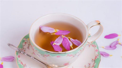 सेहत के लिए बहुत फायदेमंद है Lotus Tea, जानिए 5 बेहतरीन फायदे