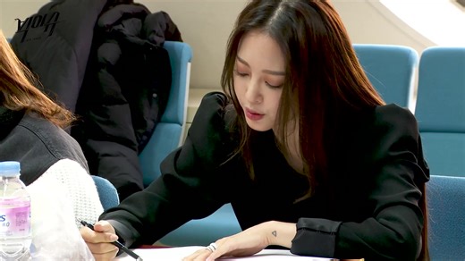 Big Issue | Rakuten Viki