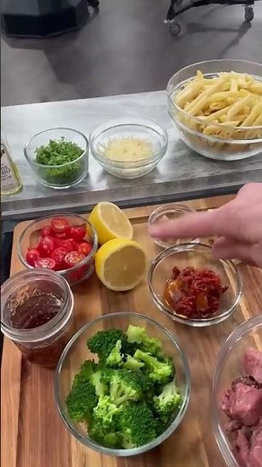 Prime Rib Pasta with Broccoli & Cheese - Holiday Leftover Recipe Idea!
