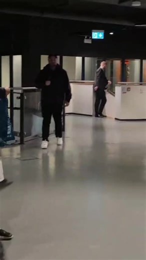 VIP Meet & Greet Monday Night Raw Belfast @WWE @Netflix @Smyths Toys Superstores #wweraw #wwe #fyp #viral #jeyuso