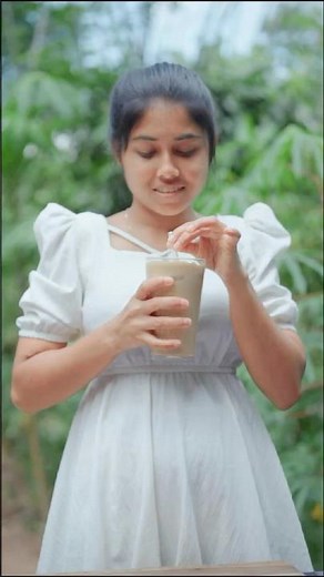 Dalgona Coffee Recipe ☕ | Easy & Frothy Homemade Whipped Coffee