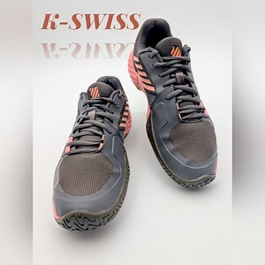 K-Swiss Aero Court Gray & Coral Women’s Tennis Shoes — Size 9