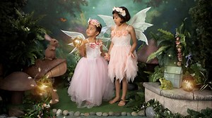 Mother-Daughter photographers turn children's photos into works of art