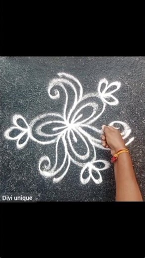 Easy rangoli design ll Newyear ll beginners 🏵️#rangoli #freehandrangolis #muggulu #dialyrangoli#easy