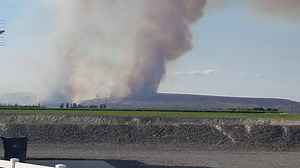 Powerline Fire near Mattawa, Washington grows to about 5,000 acres