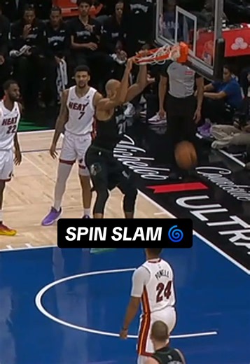 Extra style points on that dunk. 😵‍💫 #minnesota #nba #timberwolves #rudygobert