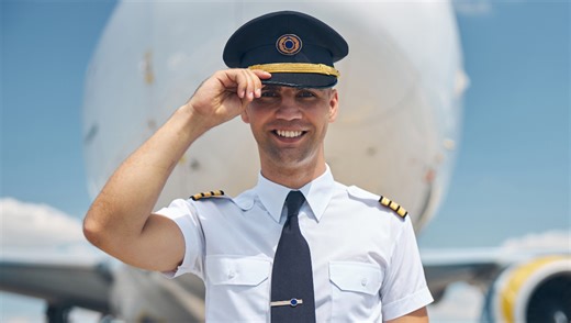 Fraudster fakes being a pilot for free flights