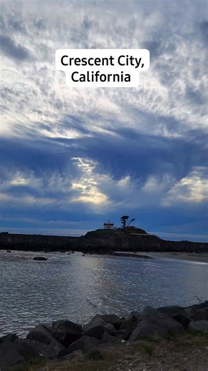 Crescent City, California #usa #photography #california #reelsviralシ #reels #travel #like #usa #getoutside #reelsvideo #reels #crescentcity #coasters #lithhouse #californiacoast | Claudia Gronberg