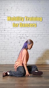 113K views · 763 reactions | Unlock your hips! We have a 10 minute follow-along hip mobility class made specifically for dancers! Visit everydaypopping.com to find this class and many more to help you improve your strength and mobility as a dancer  #everydaypopping #dance #dancetutorial #hipmobility #onlinedance | Everyday Popping | Facebook