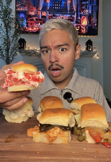 6 sliders, 6 ways #hawaiiankingrolls #foodcombinations #6ways #sliders | food