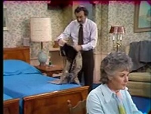 Maude S01E14 "The Convention"