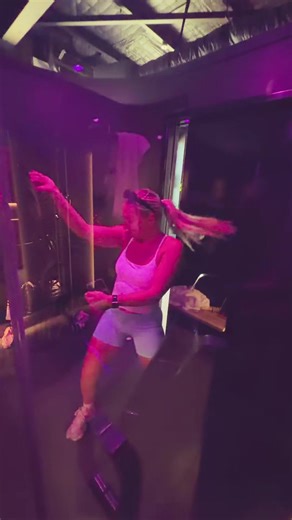 NEVAAAA #weare18 #18 #sauna