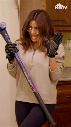 There's no screaming in demo! Tonight's #CelebIOU stars Eva Longoria! Tune in at 9|8c | HGTV