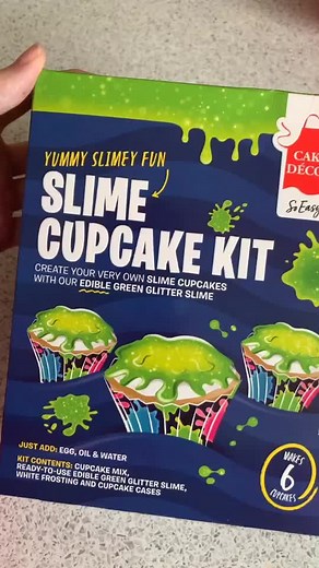 Slime Cupcakes 🧁 #slime #ukfood #slimechallenge #ukvlog #baking #winnerwinner #projectfreetime #slimetime