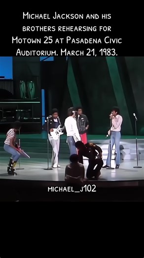 Michael Jackson's Legendary Motown 25 Performance