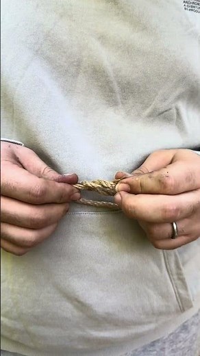 Practical Way to Carry an Axe