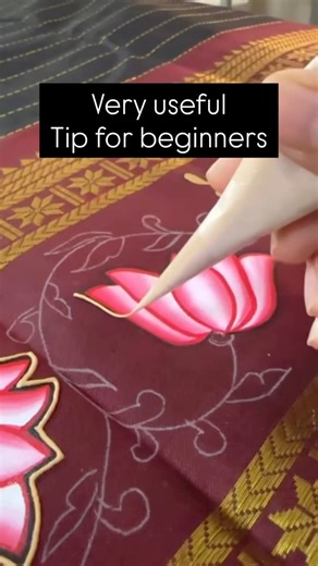 MADHURI V KRISHNA | KALAARAVINDAM BY MVK on Instagram: "One small 3D outliner tip can upgrade your Tanjore painting instantly ✨ Beginner friendly | Clean finish | Traditional look 📩 Batch 4 – Tanjore Style Painting Course opening soon Comment TANJORE to join Getting clean raised outlines is the secret of beautiful Tanjore paintings ✨ This 3D outliner tip will help beginners avoid messy borders and cracks 💯 Comment TANJORE or DM me to join 🤍 (tanjore painting tanjore style painting tanjore pai