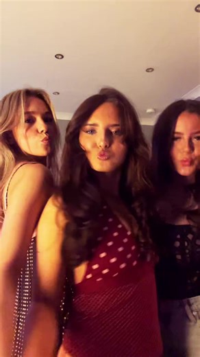 niamhalicecorlass (@niamhalicecorlass)’s videos with no fear - a !