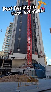 A quick look at how the extension project of PORT BENIDORM HOTEL is coming along 🏗👷‍♂️ The new tower is almost complete, now they're concentrating more manpower into the additional areas... set to be completed June 2026 🏨 #benidorm2025 #thebenidormenthusiast #benidormtoday #benidorm #lovebenidorm | The Benidorm Enthusiast