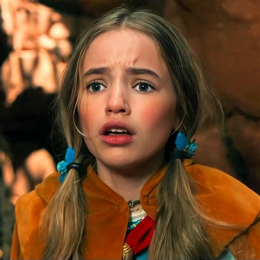 max rocket vecna shocked 😳#netflix #strangerthings5